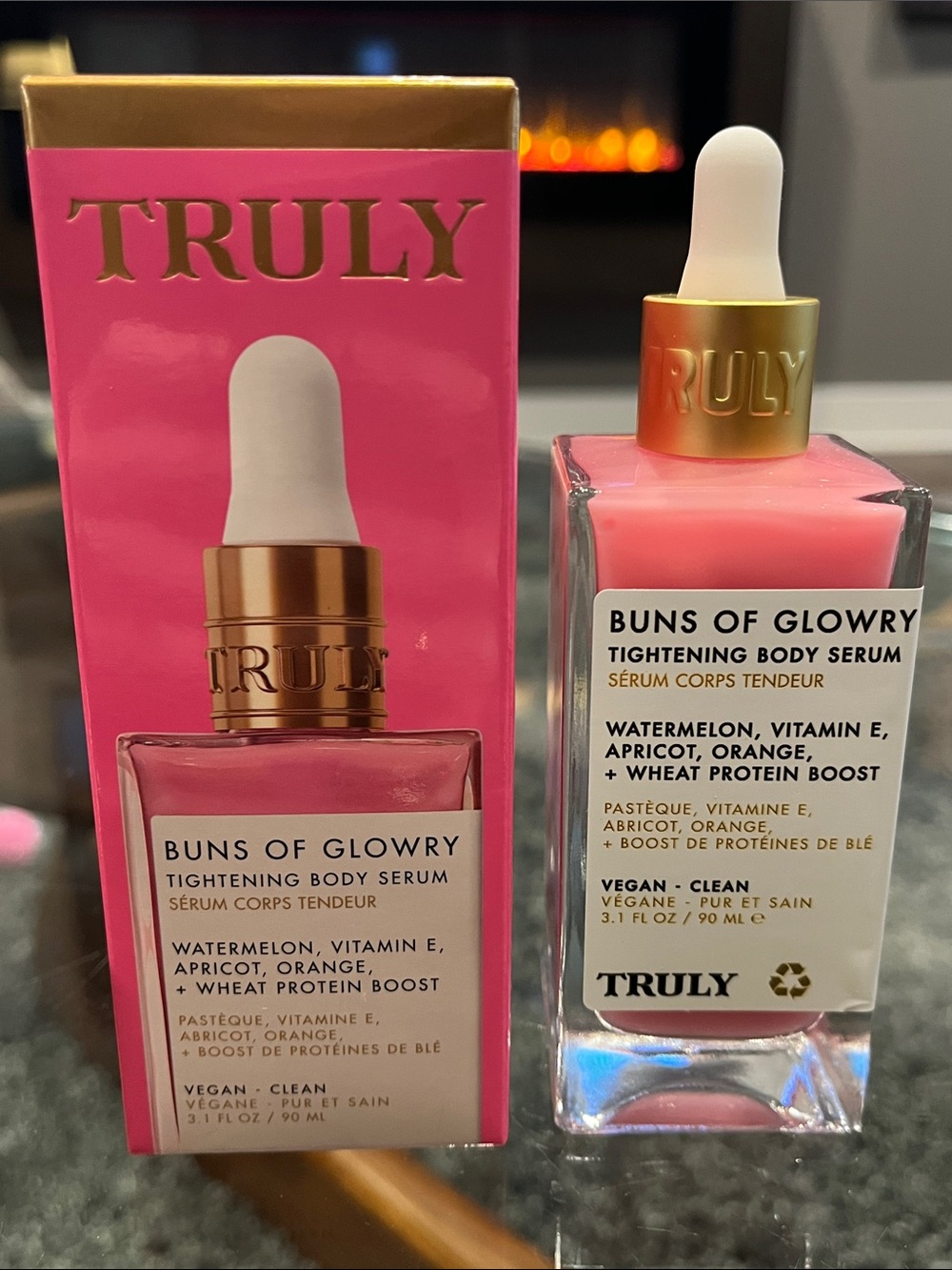 TRULY Buns of Glowry Tightening Body Serum